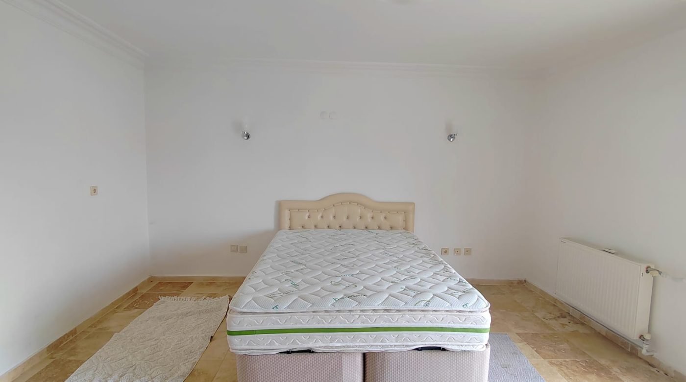 WhatsApp Image 2024-09-19 at 13.43.40 (2)